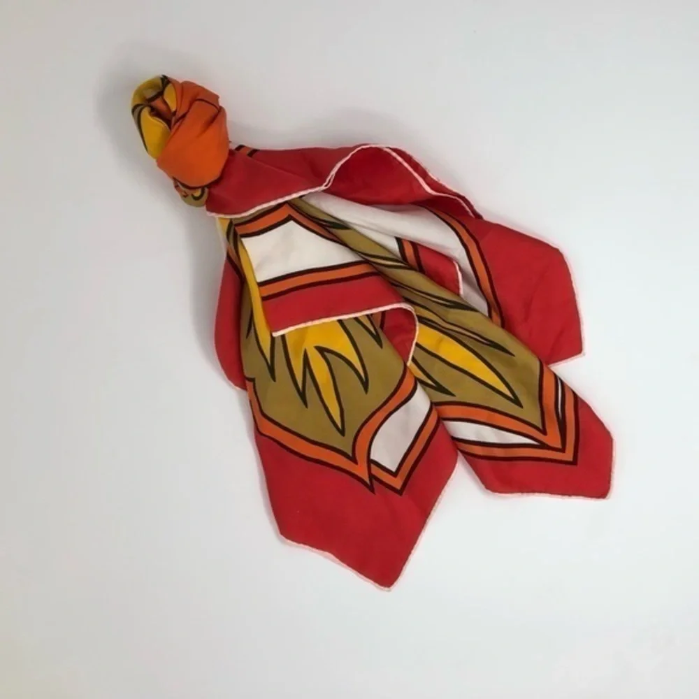 Pierre‎ Cardin Paris Silk Scarf big flower . 30x29 VTG . I had this for 20+ year